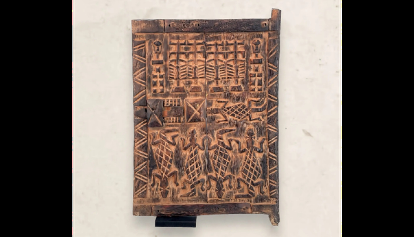 Décorer avec une porte Dogon : entre authenticité et symbolisme